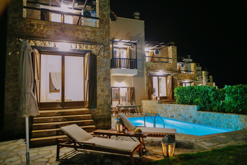 Villa S4Sani à Sani  Extérieur photo